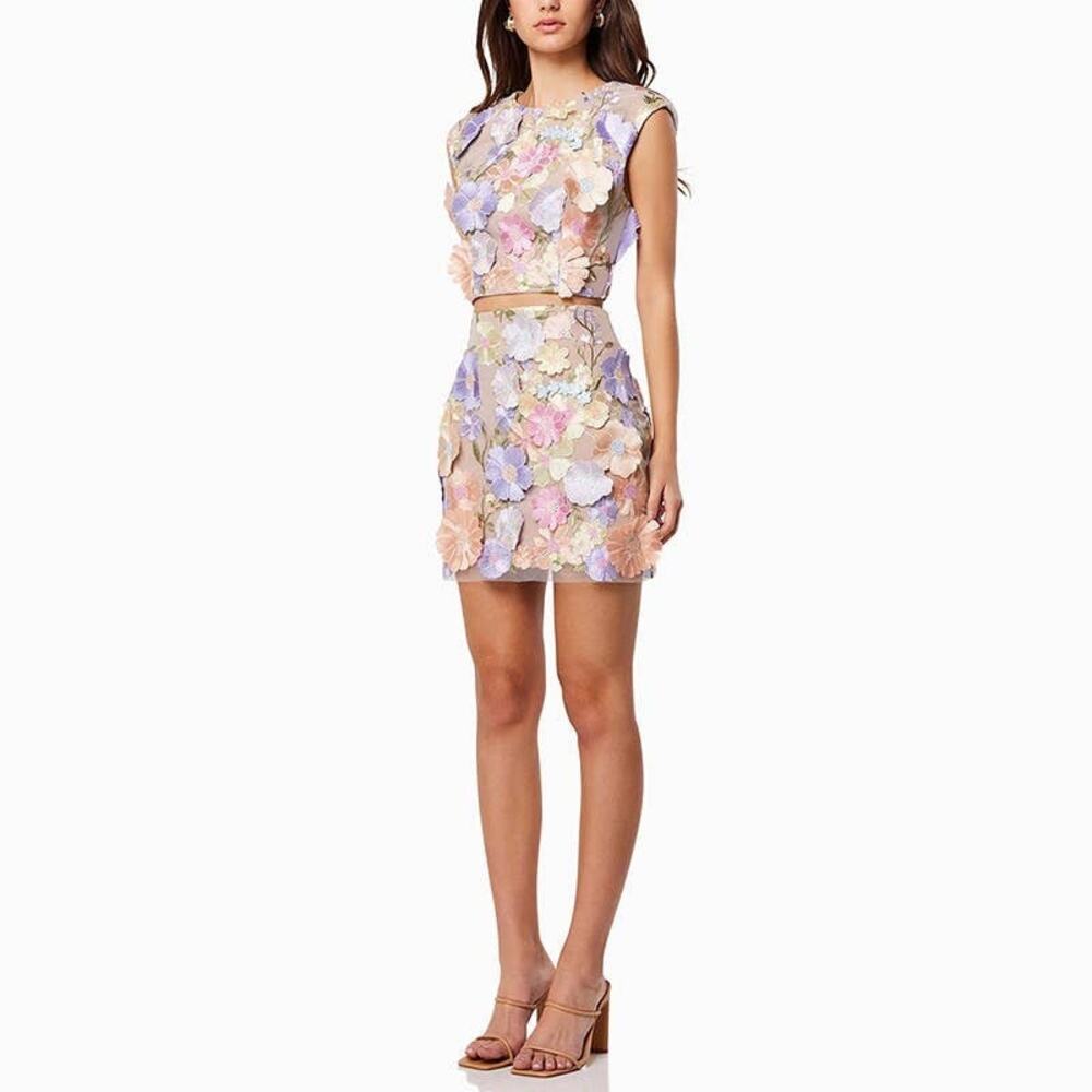 Designer Elliat 2 Piece Pastel Floral Avalynn Mini Skirt & Crop Top Set XS - Picture 2 of 11